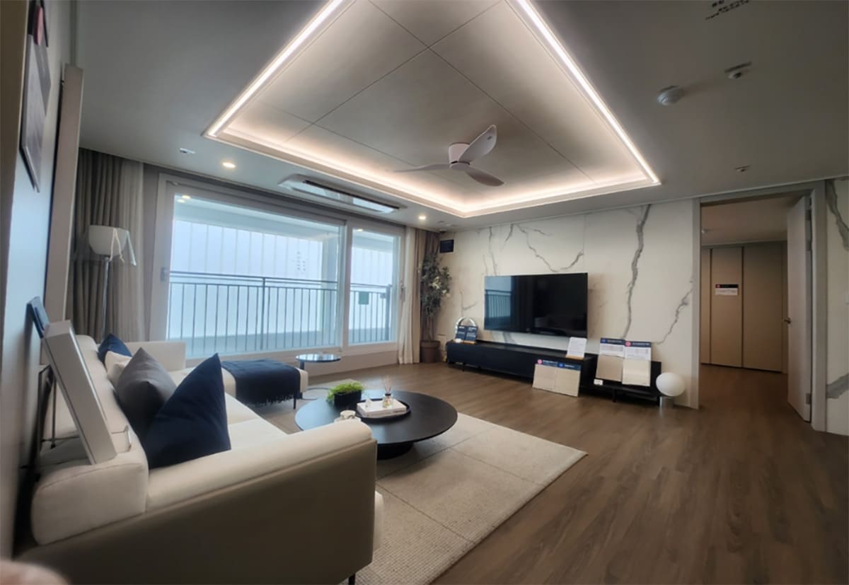 모델2